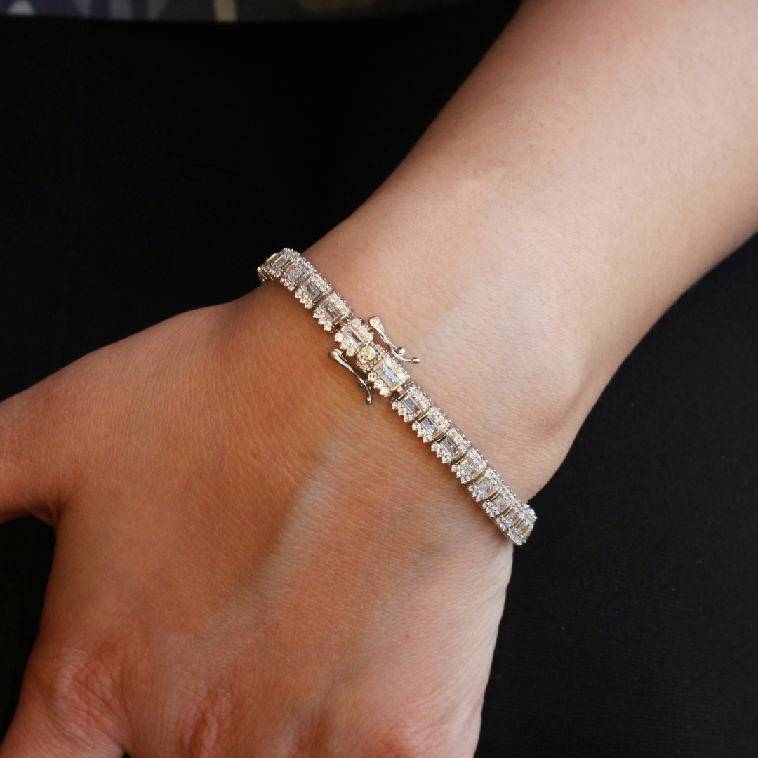 Silver Sparkling Bracelet , solitaire Bracelet , silver bracelet